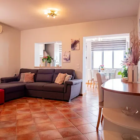 Jelka- Center Of 아파트 *