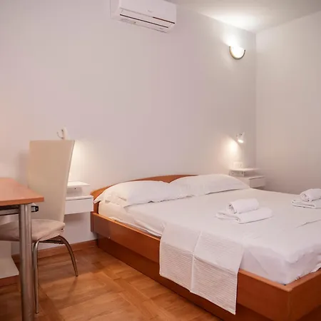 Appartement Jelka- Center Of