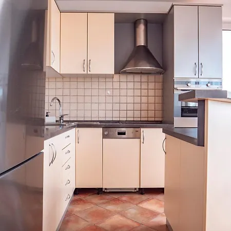 Jelka- Center Of Hvar Town